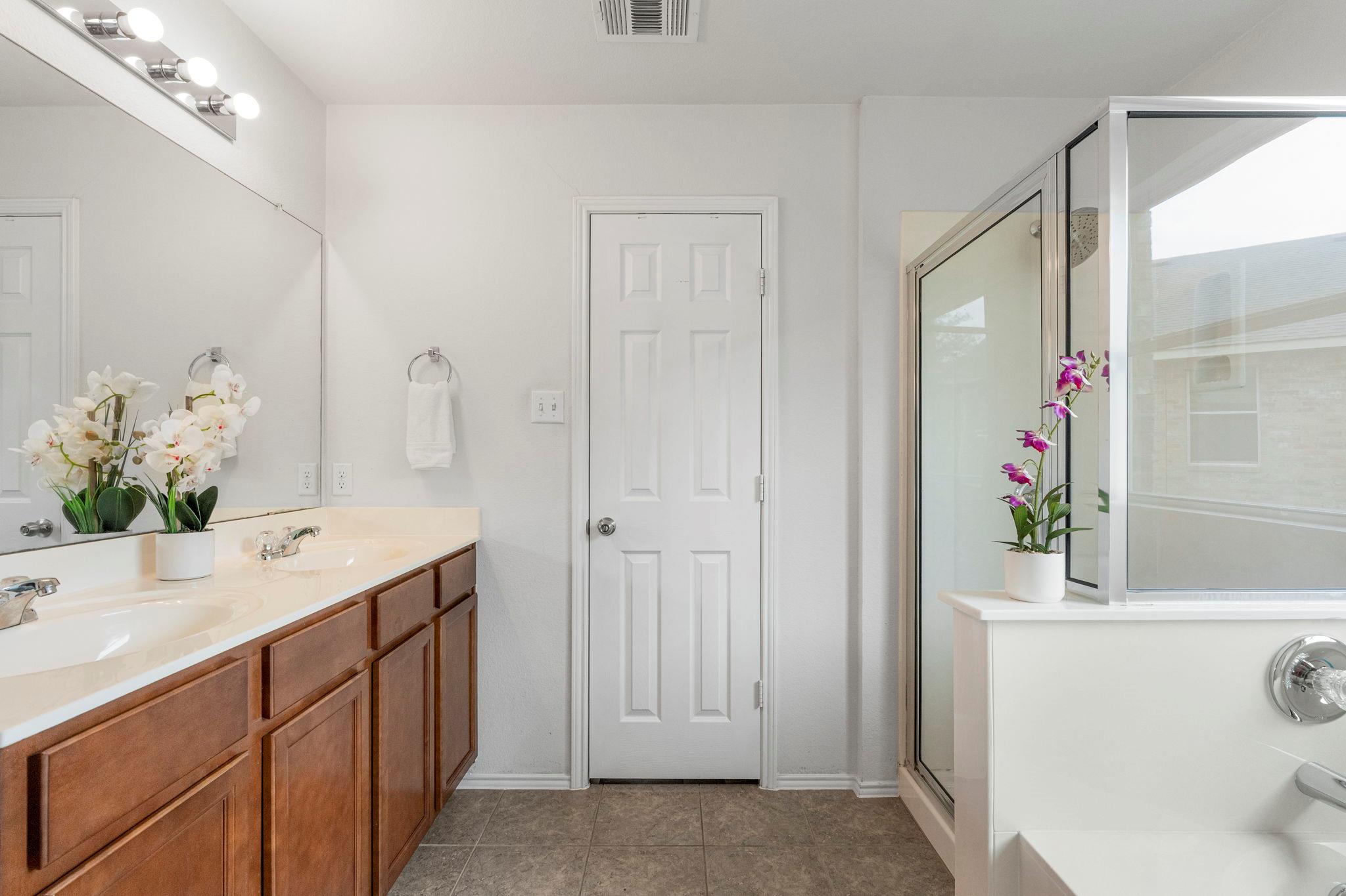 5816 Maciver Drive Austin TX 78754