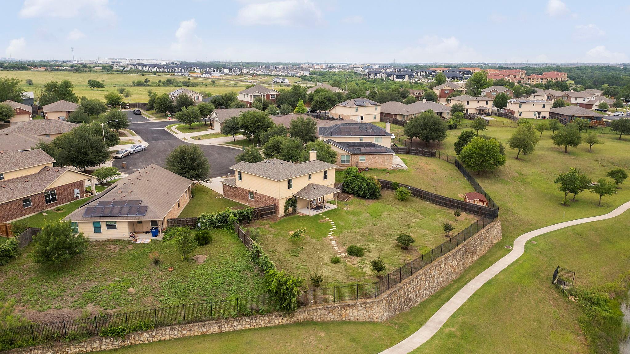5816 Maciver Drive Austin TX 78754