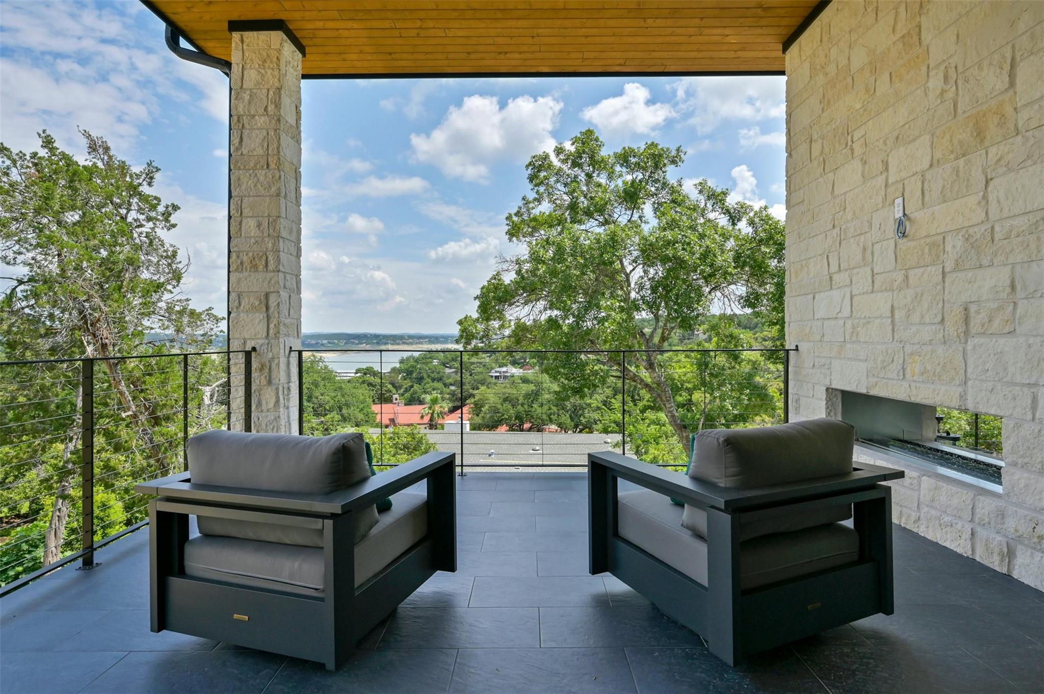 806 Sunfish Street Lakeway TX 78734