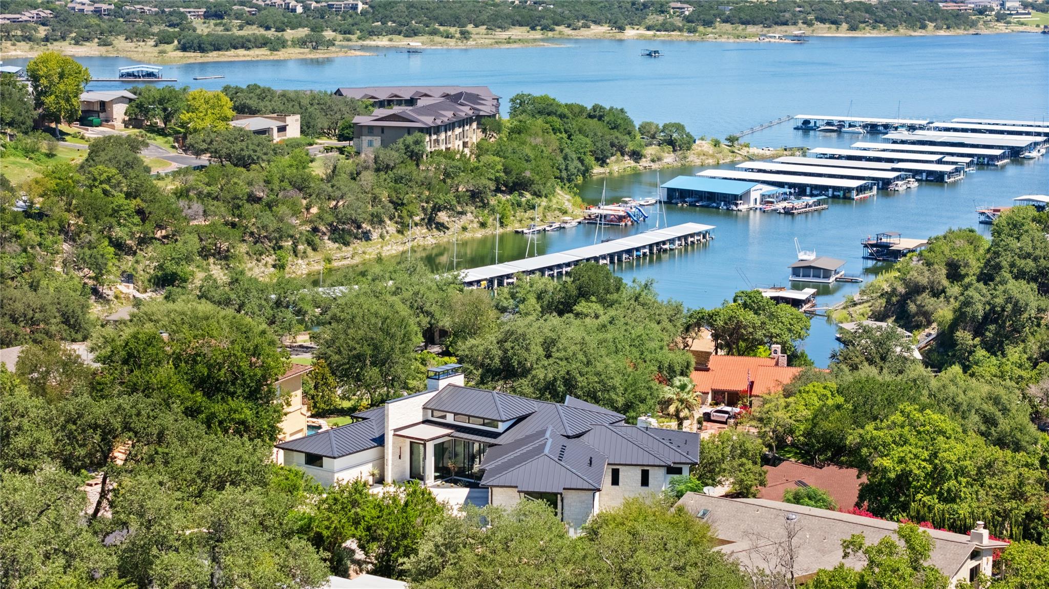806 Sunfish Street Lakeway TX 78734