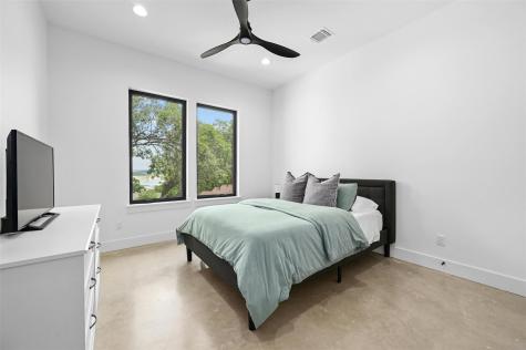 806 Sunfish Street Lakeway TX 78734