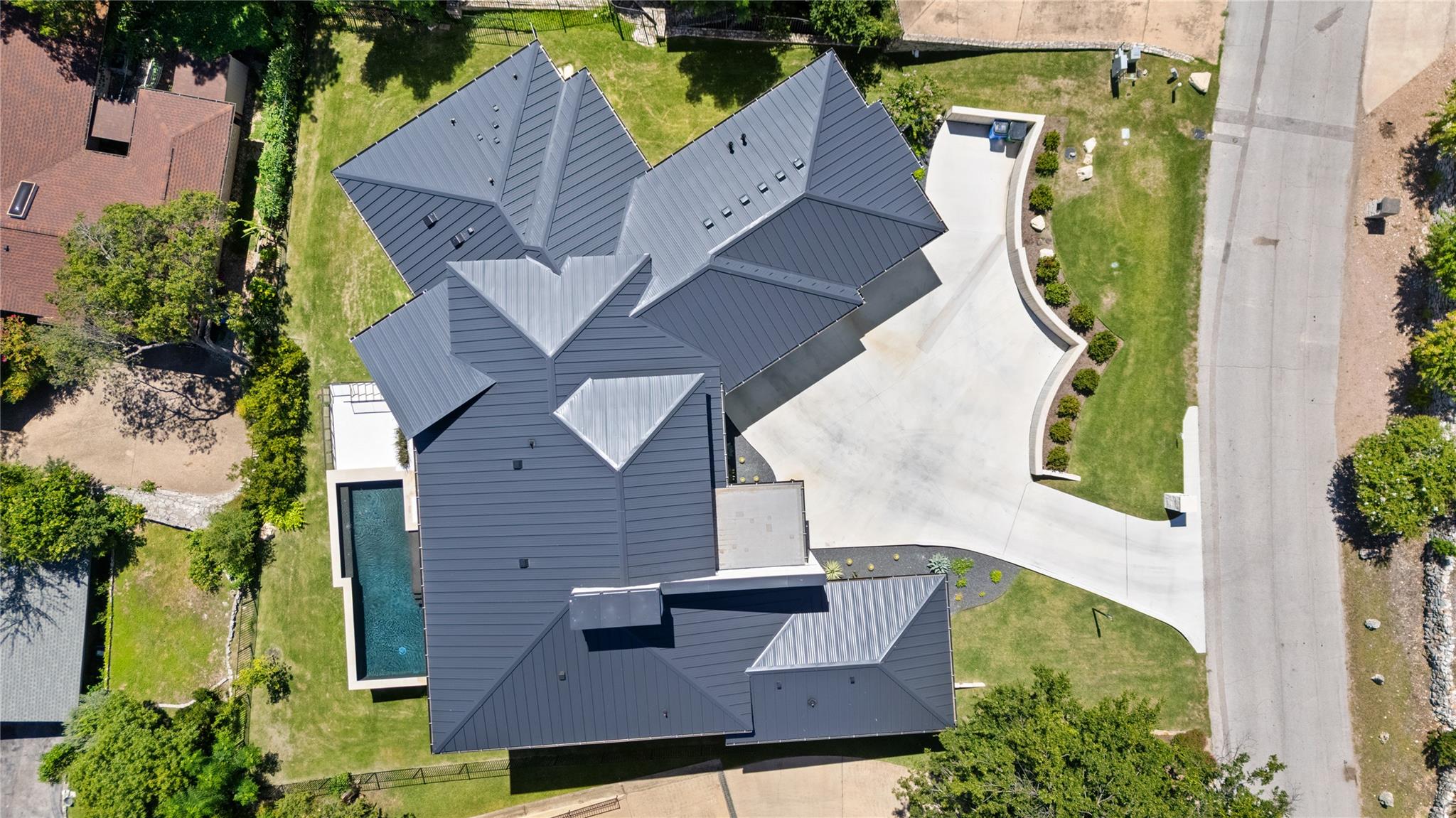 806 Sunfish Street Lakeway TX 78734
