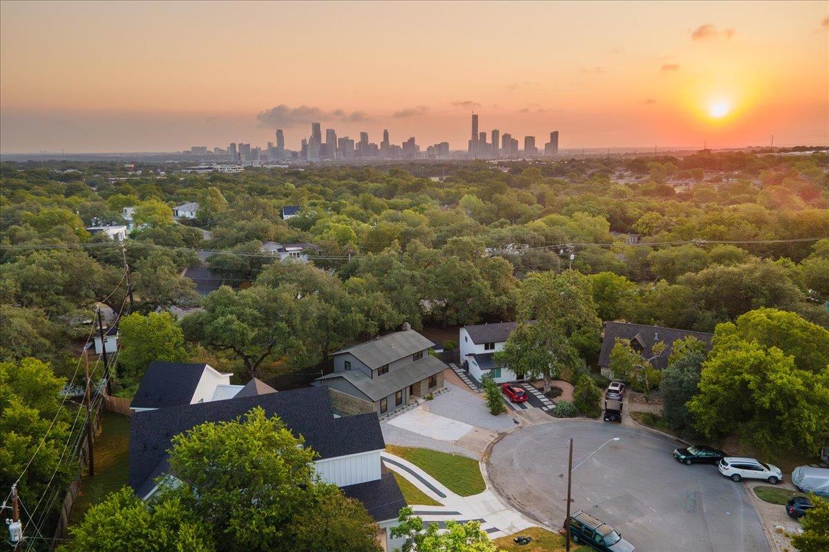 3202 Overcup Oak Drive Austin TX 78704