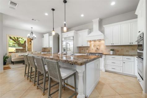 107 Bella Strada Cove Lakeway TX 78734