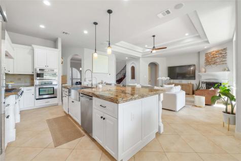 107 Bella Strada Cove Lakeway TX 78734