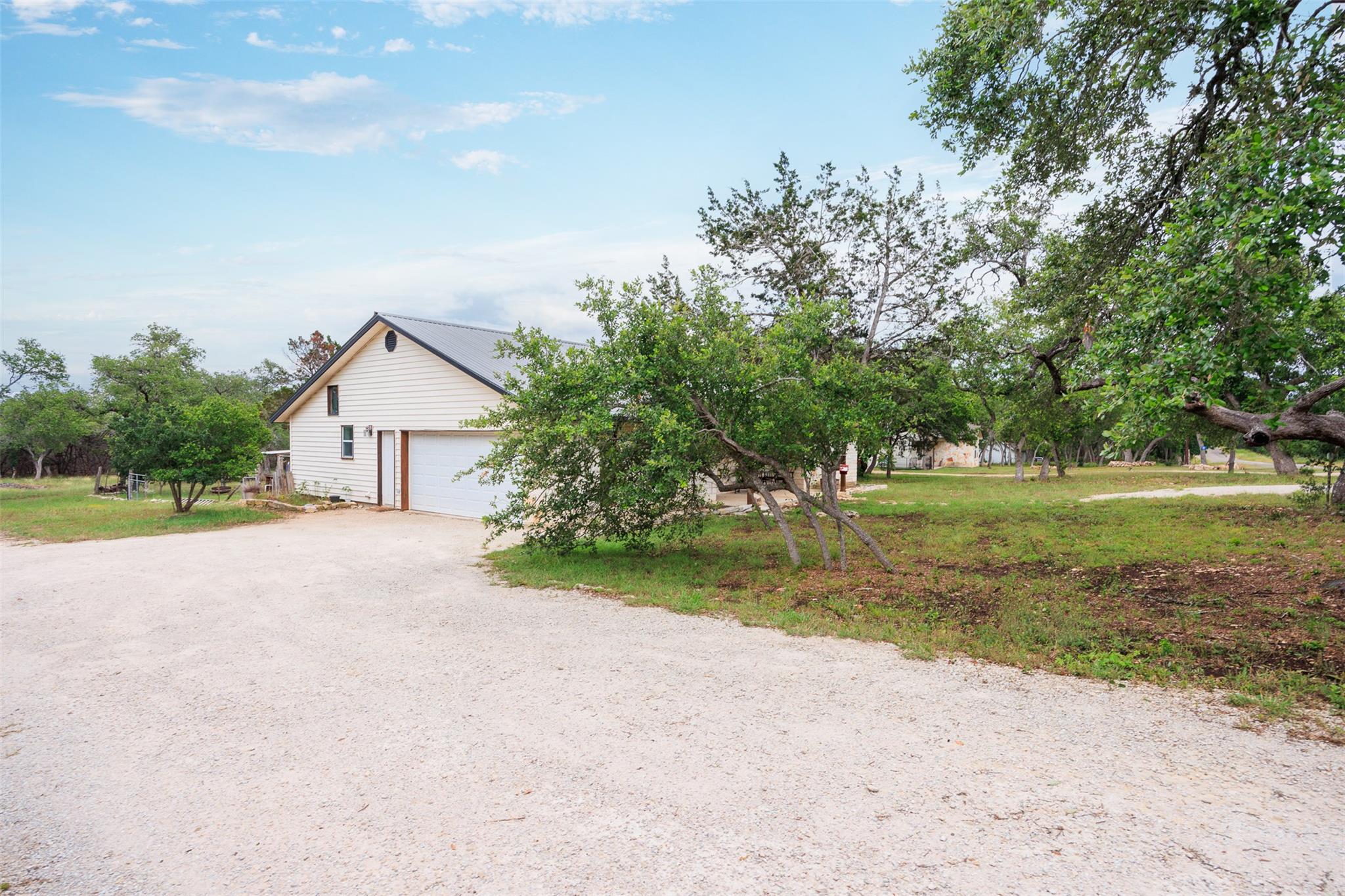 283 Rust Ranch Road Blanco TX 78606