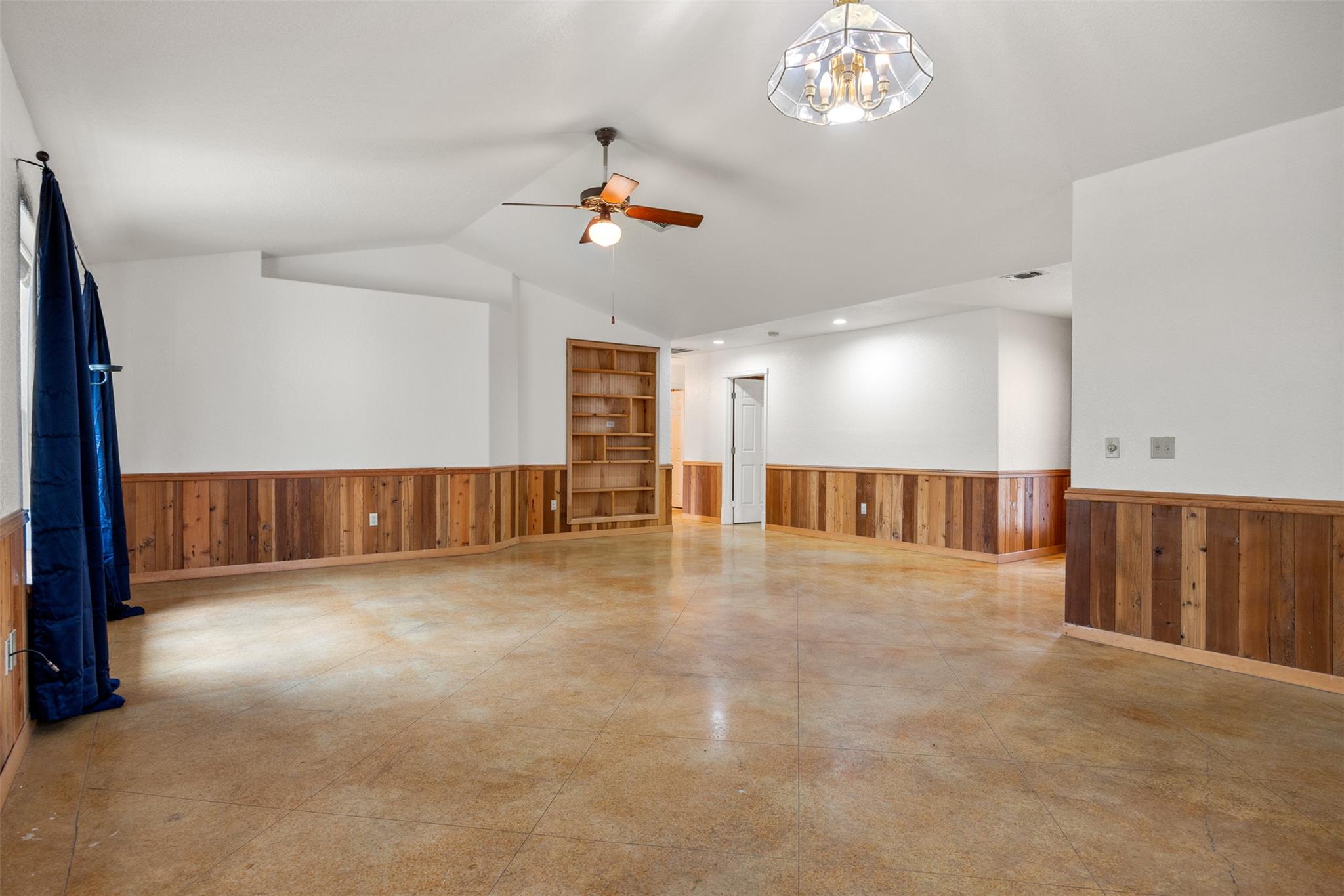 283 Rust Ranch Road Blanco TX 78606