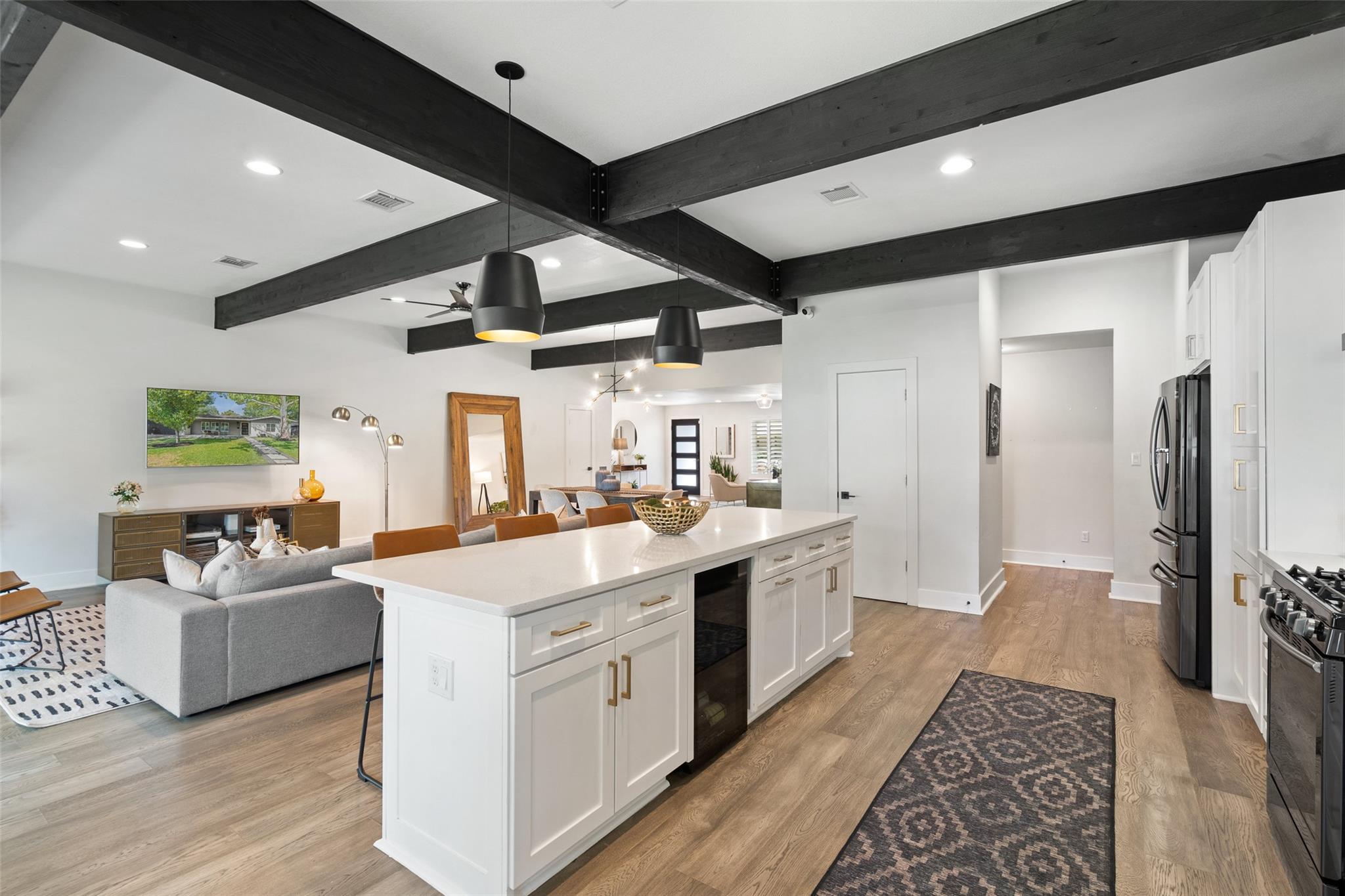 5721 Louise Lane Austin TX 78757