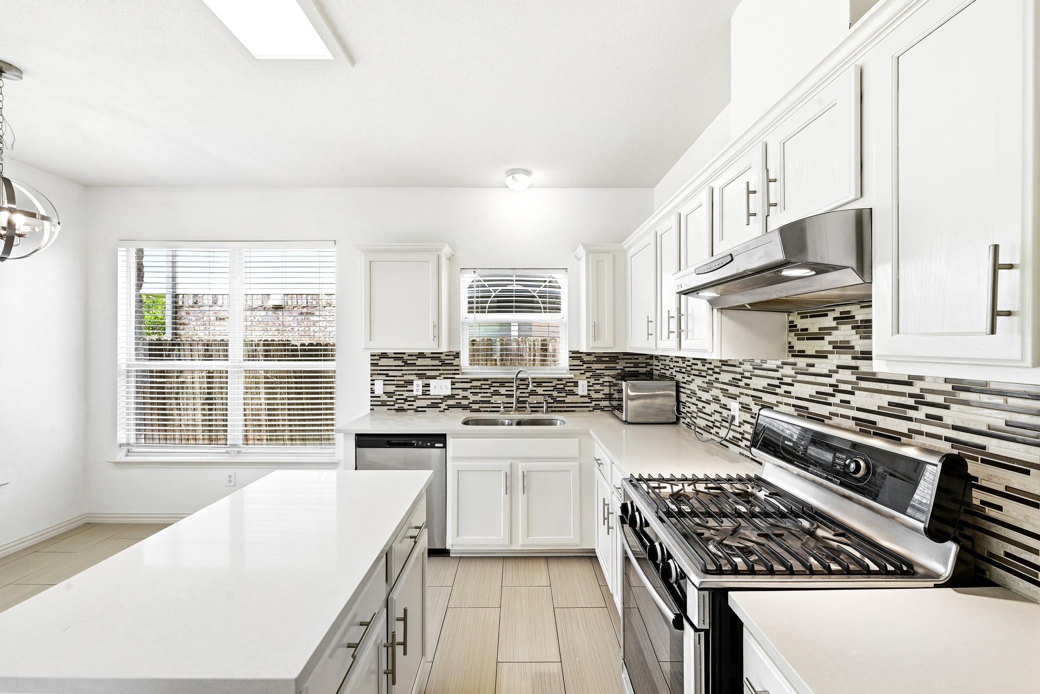 14433 Ballycastle Trail Austin TX 78717