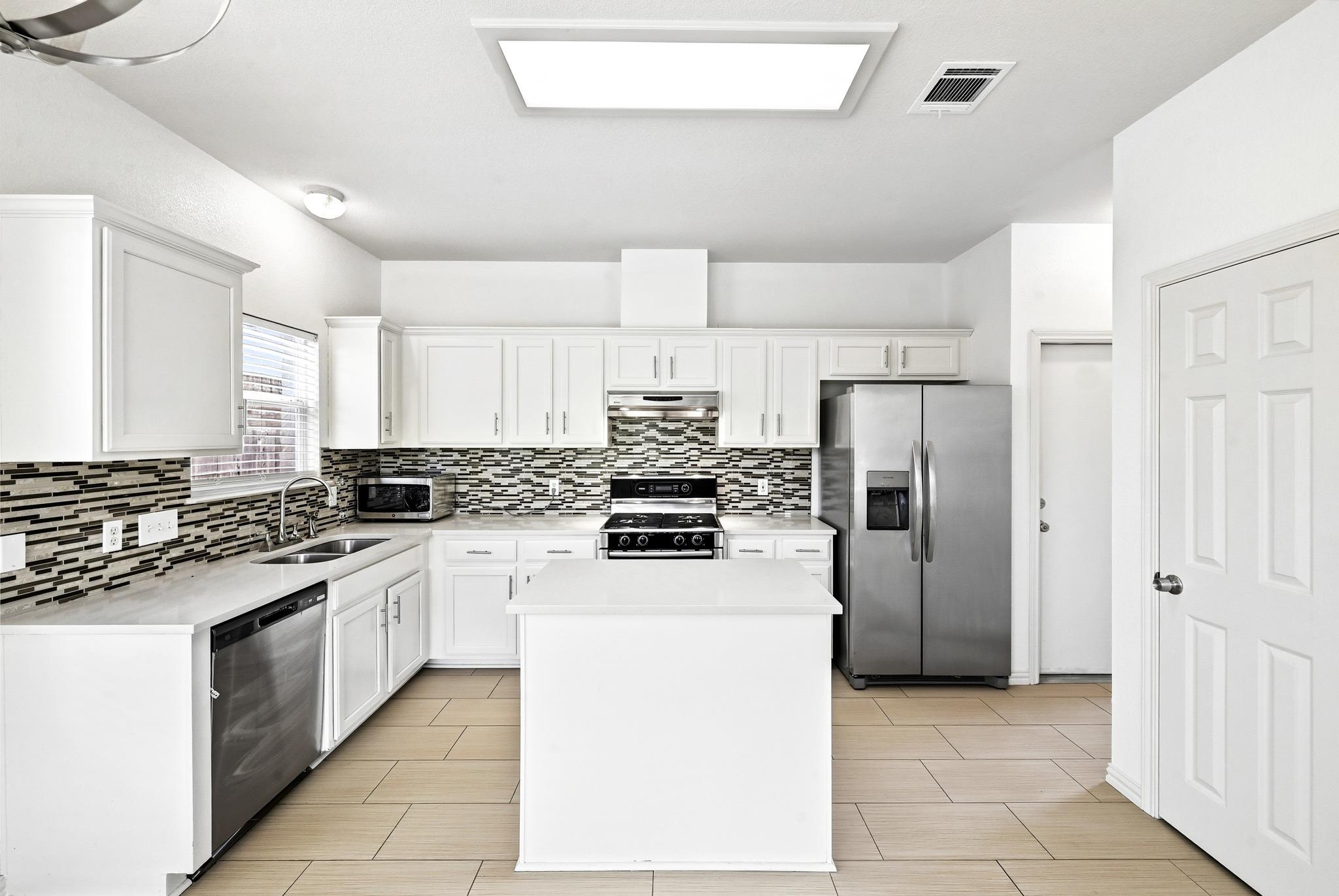 14433 Ballycastle Trail Austin TX 78717