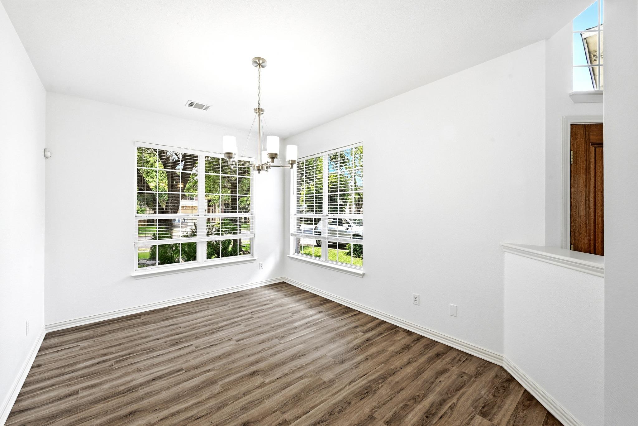 14433 Ballycastle Trail Austin TX 78717