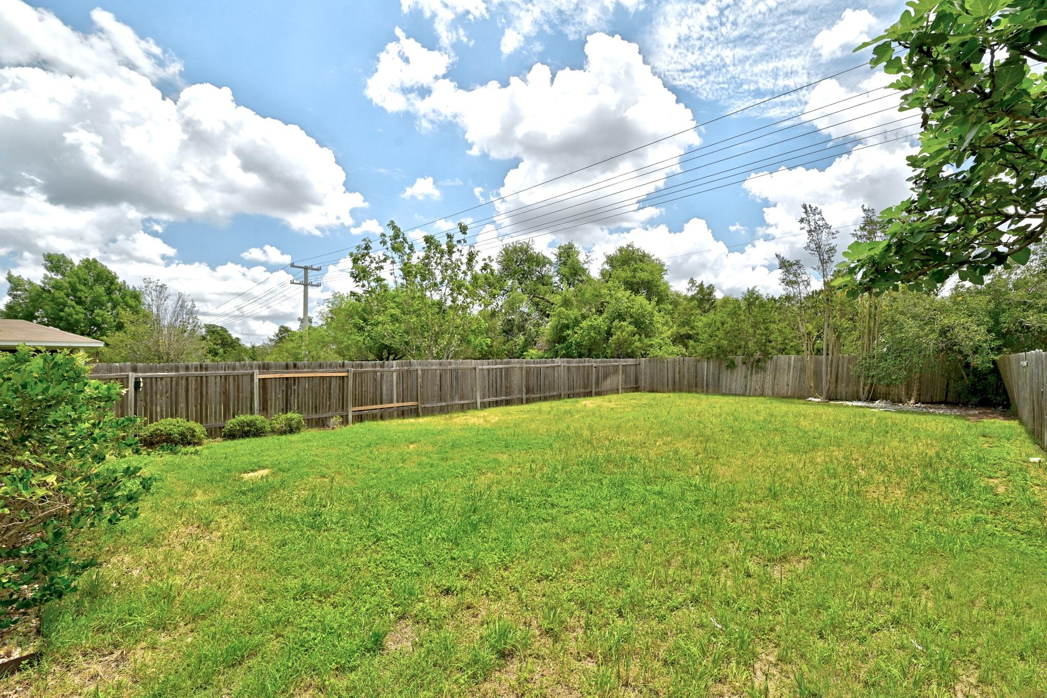 14433 Ballycastle Trail Austin TX 78717