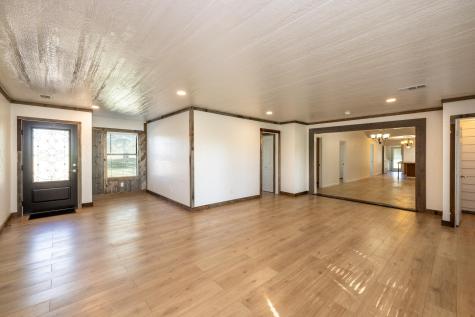 1229 State 304 Highway Gonzales TX 78629