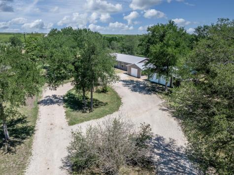 1229 State 304 Highway Gonzales TX 78629