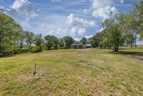 1229 State 304 Highway Gonzales TX 78629