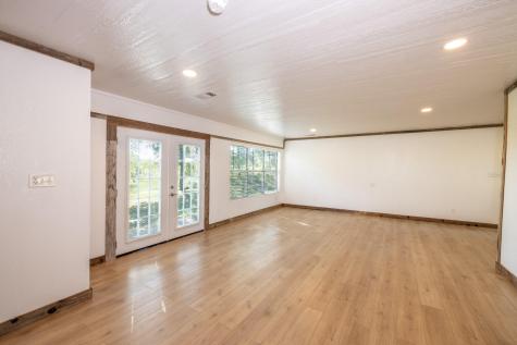 1229 State 304 Highway Gonzales TX 78629