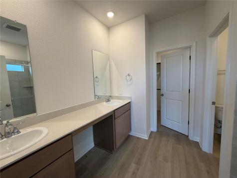 113 Holmby Drive Hutto TX 78634
