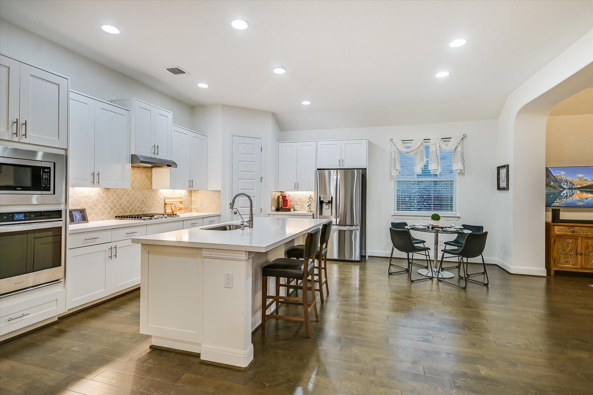 508 Peakside Circle Dripping Springs TX 78620