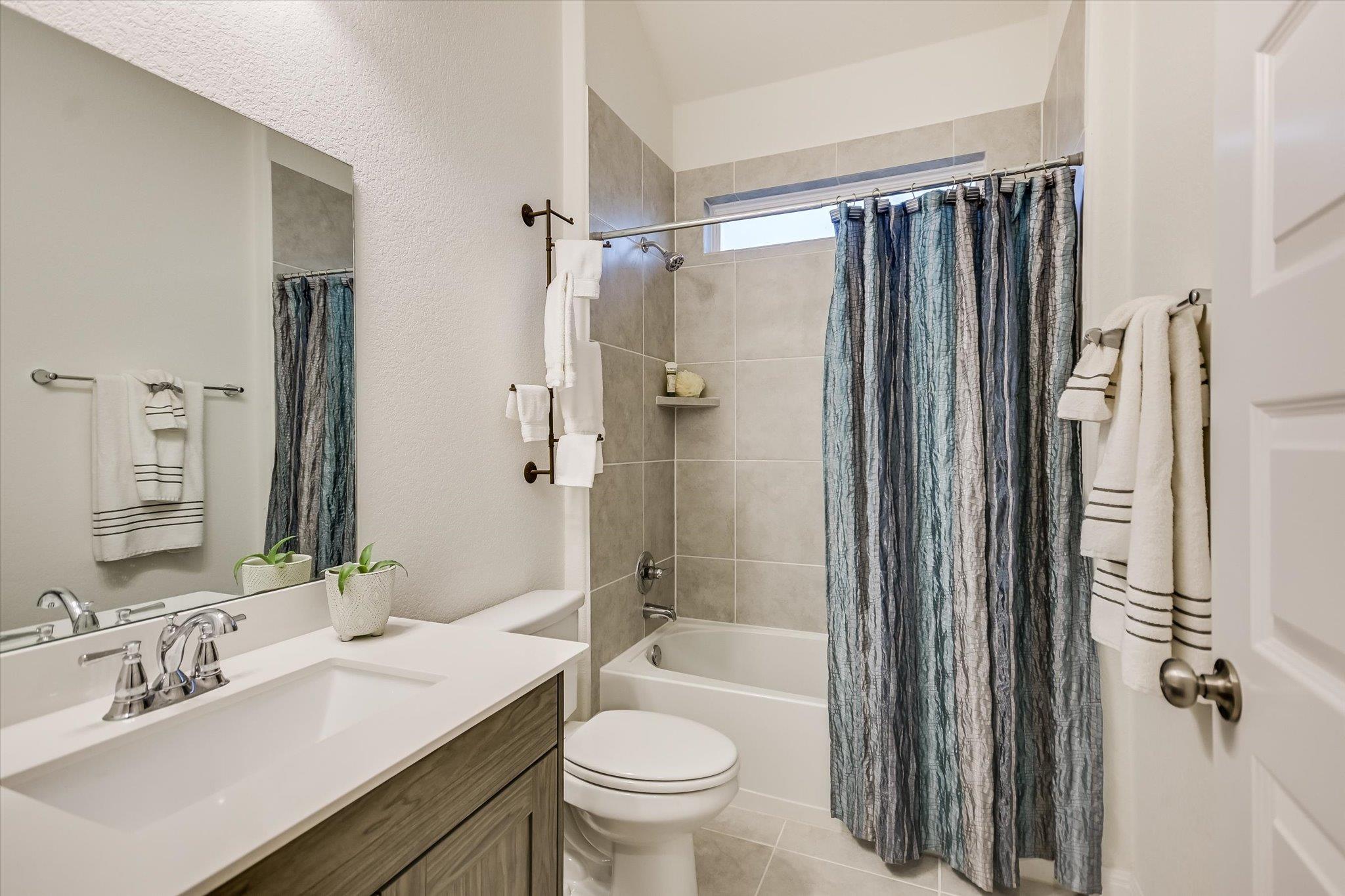 508 Peakside Circle Dripping Springs TX 78620