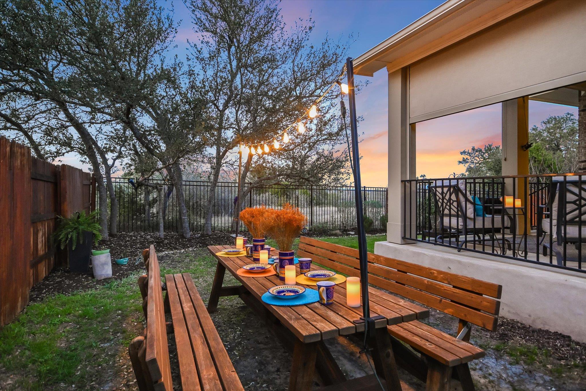 508 Peakside Circle Dripping Springs TX 78620