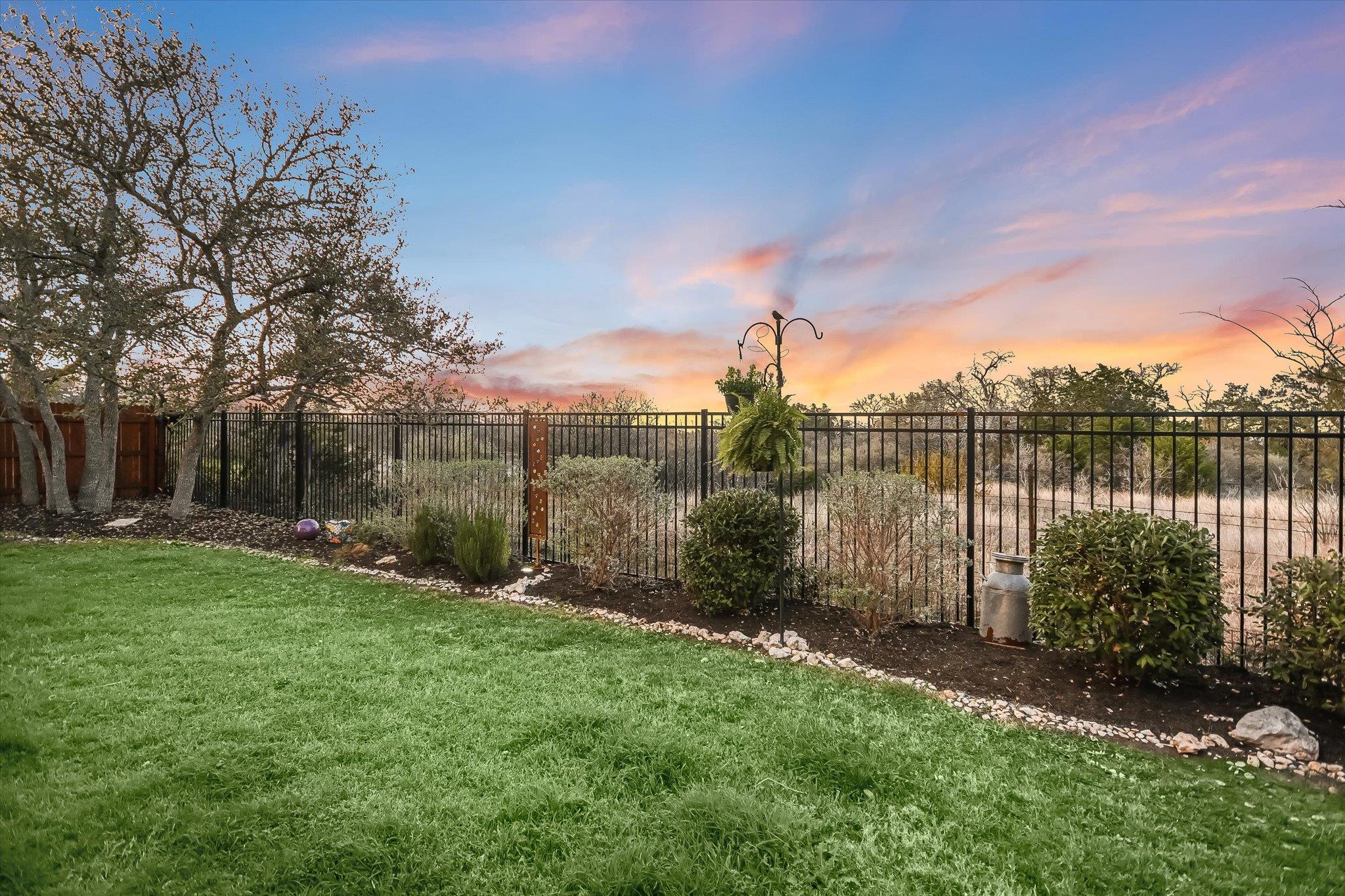 508 Peakside Circle Dripping Springs TX 78620