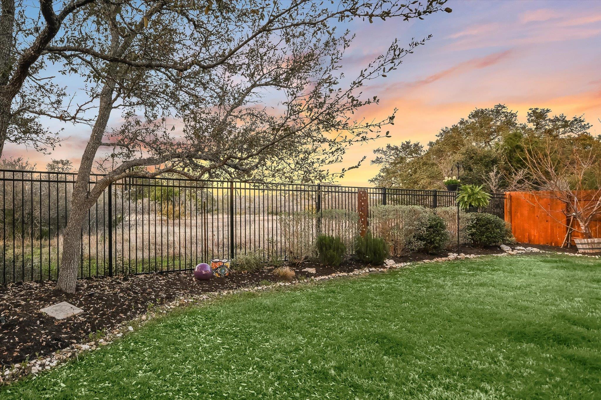508 Peakside Circle Dripping Springs TX 78620