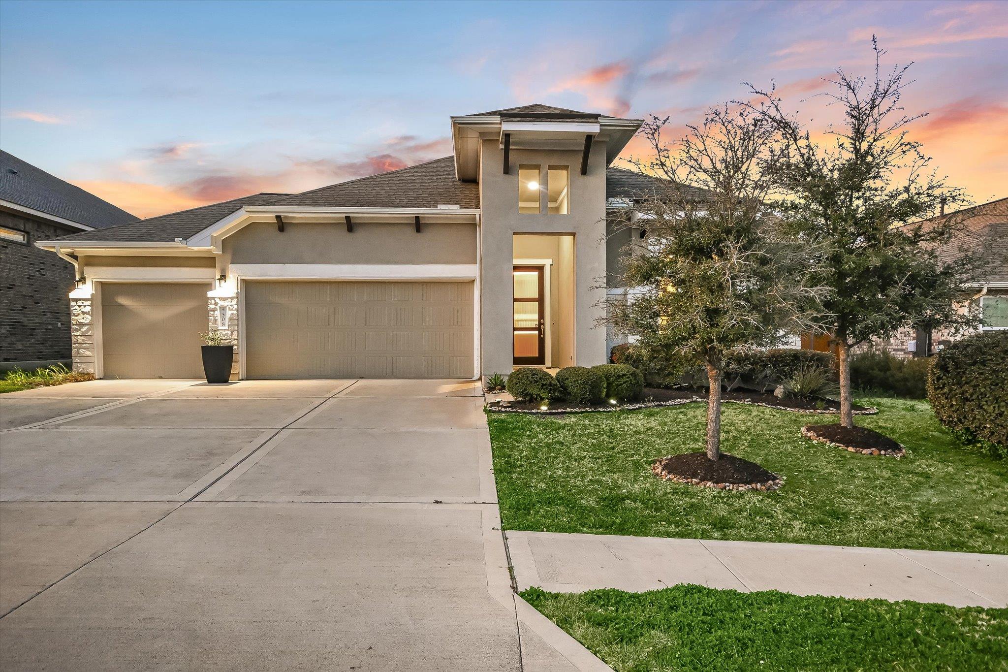 508 Peakside Circle Dripping Springs TX 78620