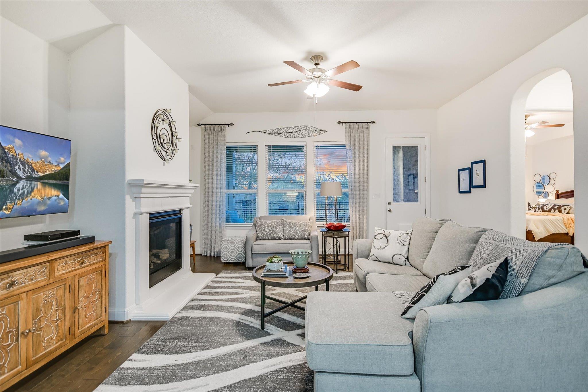 508 Peakside Circle Dripping Springs TX 78620