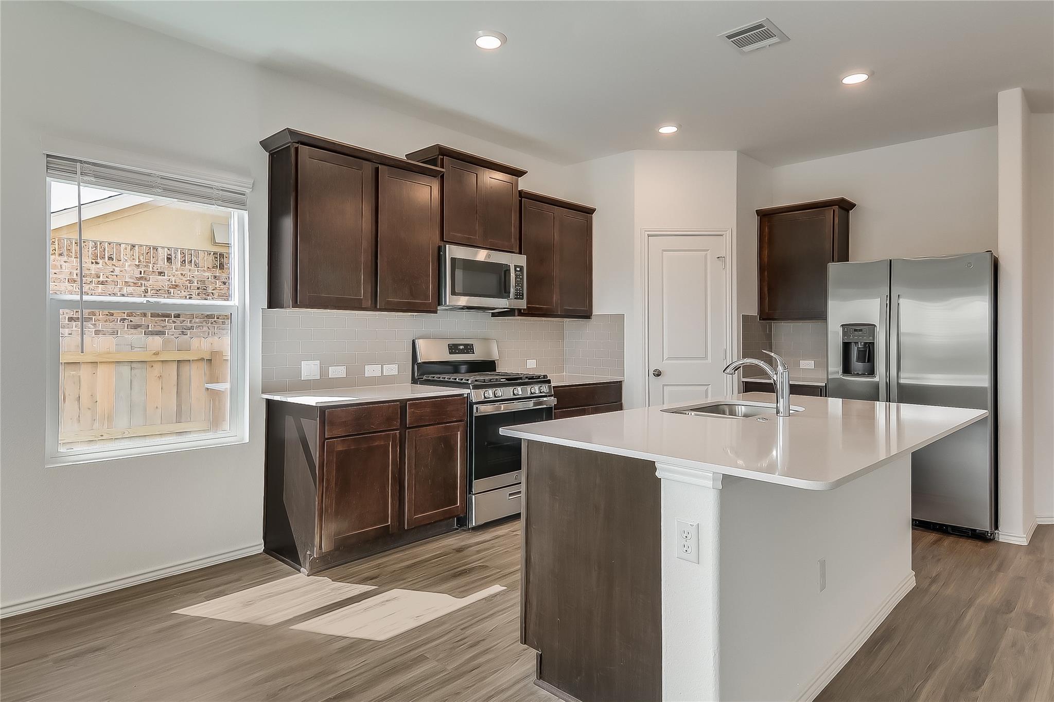 932 Mallow Road Leander TX 78641