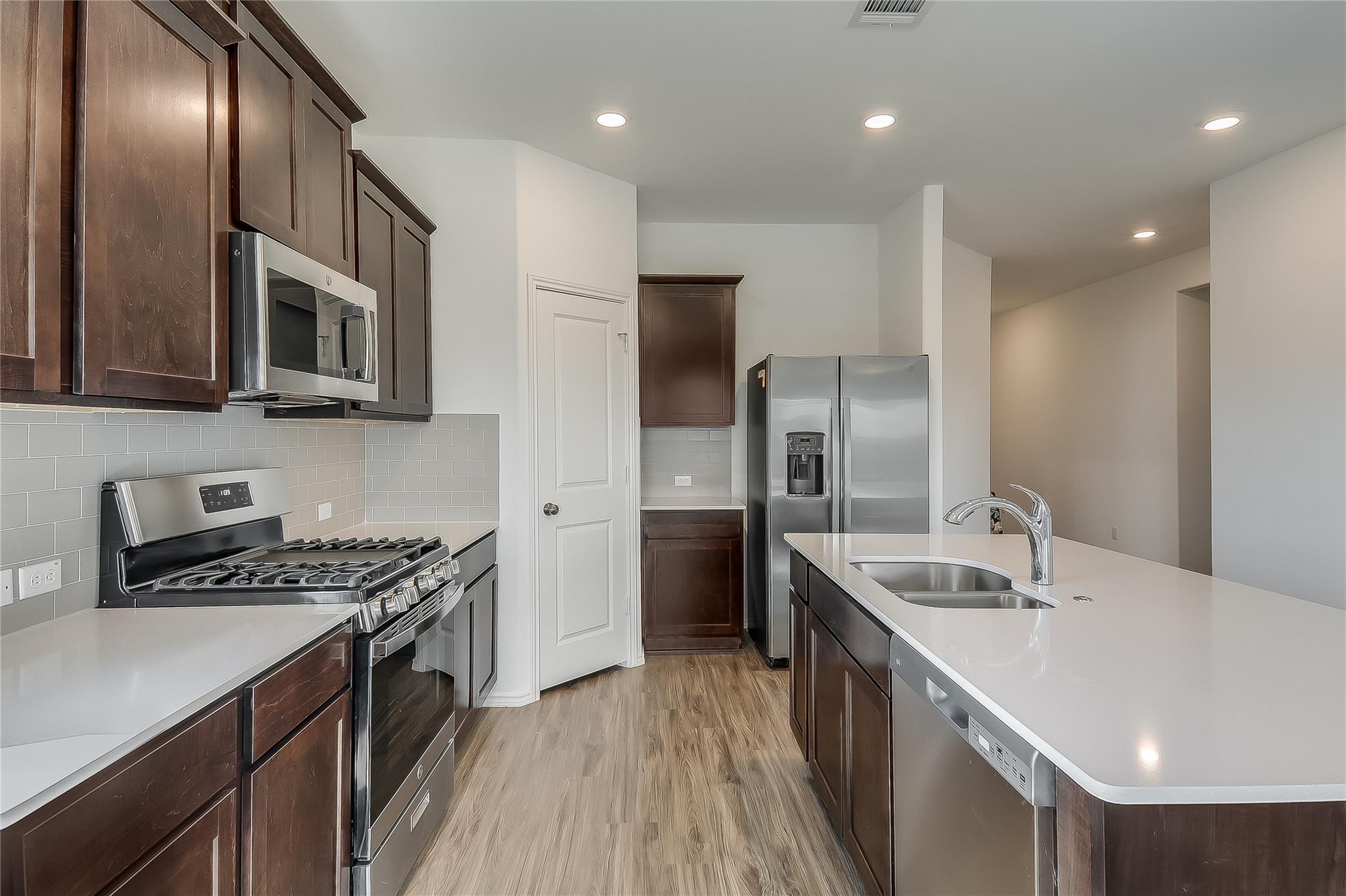 932 Mallow Road Leander TX 78641