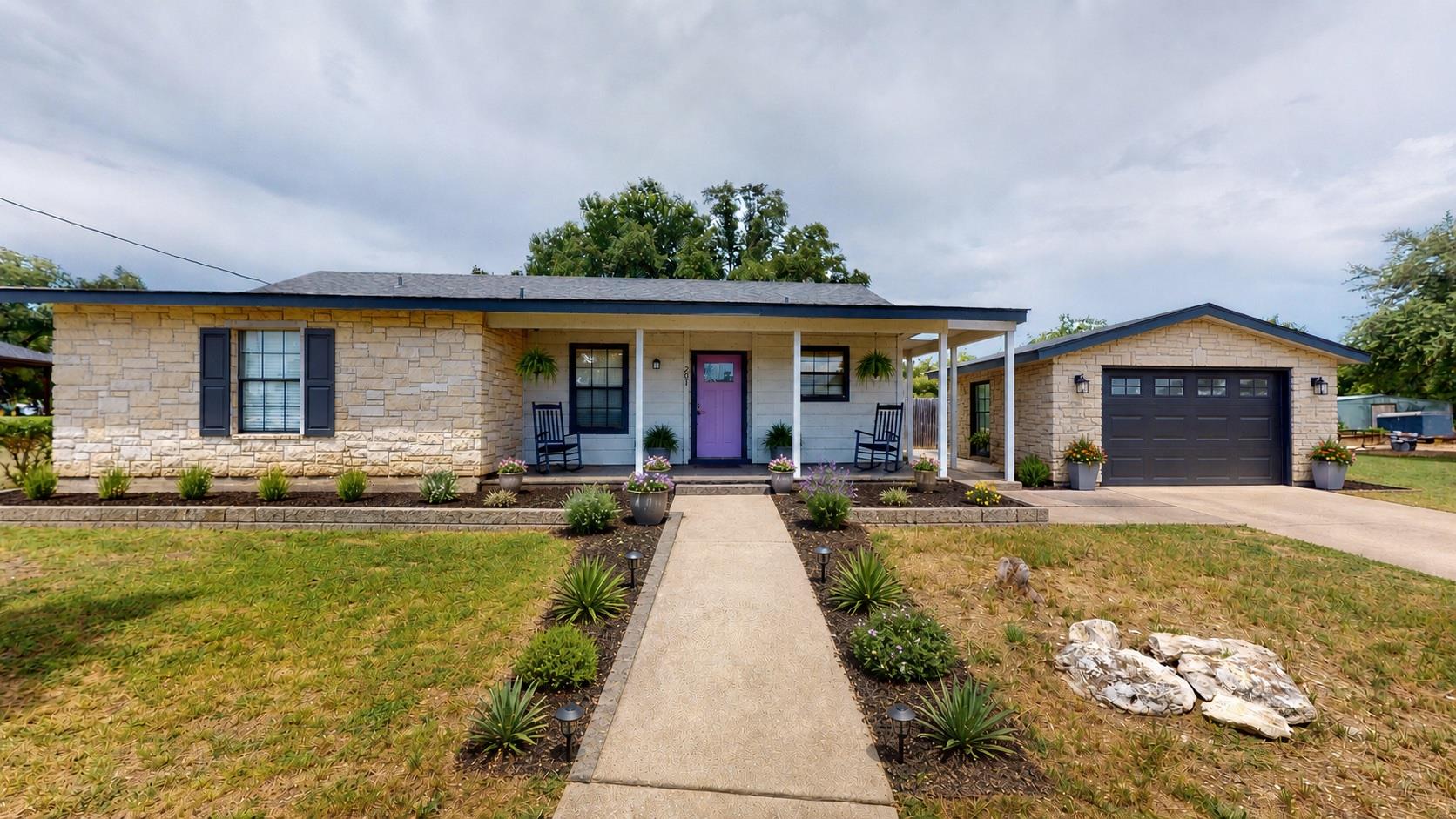 201 Kristi Lane Liberty Hill TX 78642
