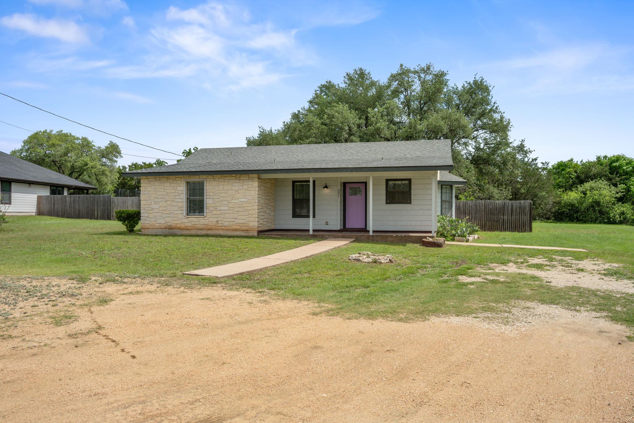 201 Kristi Lane Liberty Hill TX 78642