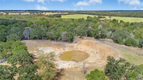 1498 County Road 313 Lexington TX 78947