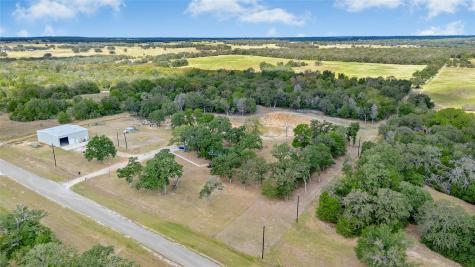 1498 County Road 313 Lexington TX 78947
