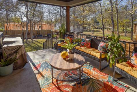 160 Nuuanu Lane Bastrop TX 78602