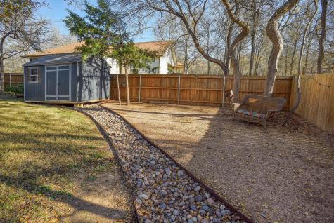 160 Nuuanu Lane Bastrop TX 78602