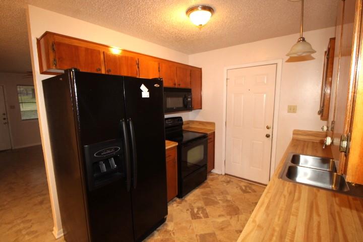 2002 Josie Circle Copperas Cove TX 76522