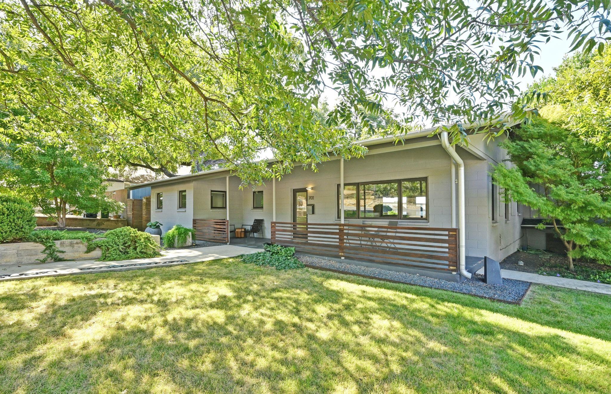 701 Brownlee Circle Austin TX 78703