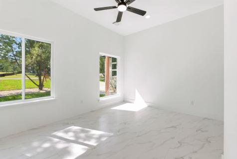 418 Bedford Drive Spicewood TX 78669