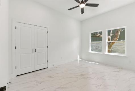 418 Bedford Drive Spicewood TX 78669