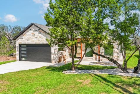418 Bedford Drive Spicewood TX 78669