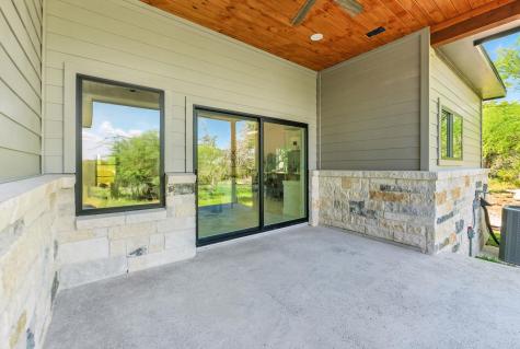 418 Bedford Drive Spicewood TX 78669
