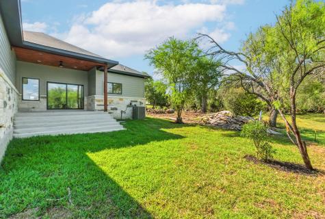 418 Bedford Drive Spicewood TX 78669