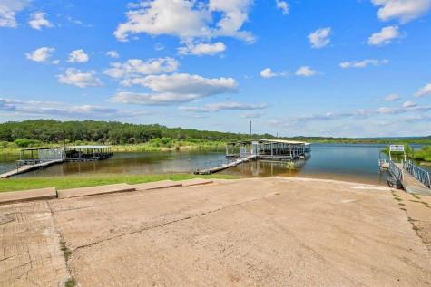 418 Bedford Drive Spicewood TX 78669