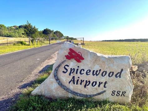 418 Bedford Drive Spicewood TX 78669