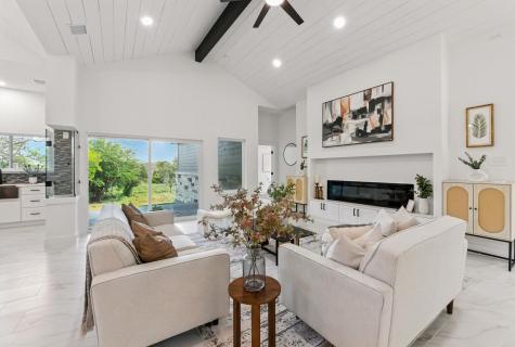 418 Bedford Drive Spicewood TX 78669