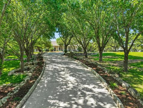 135 N Tumbleweed Trail Austin TX 78733