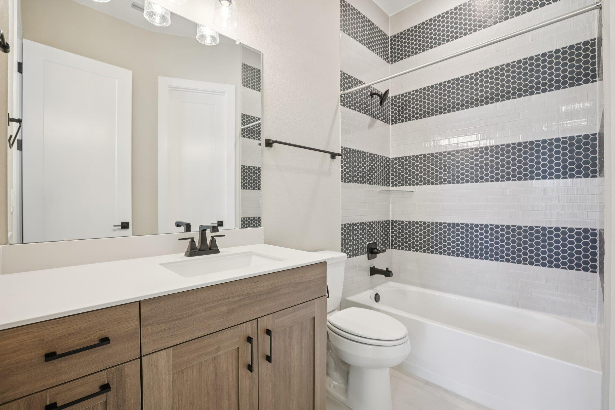 110 Seaside Sparrow Way Kyle TX 78640