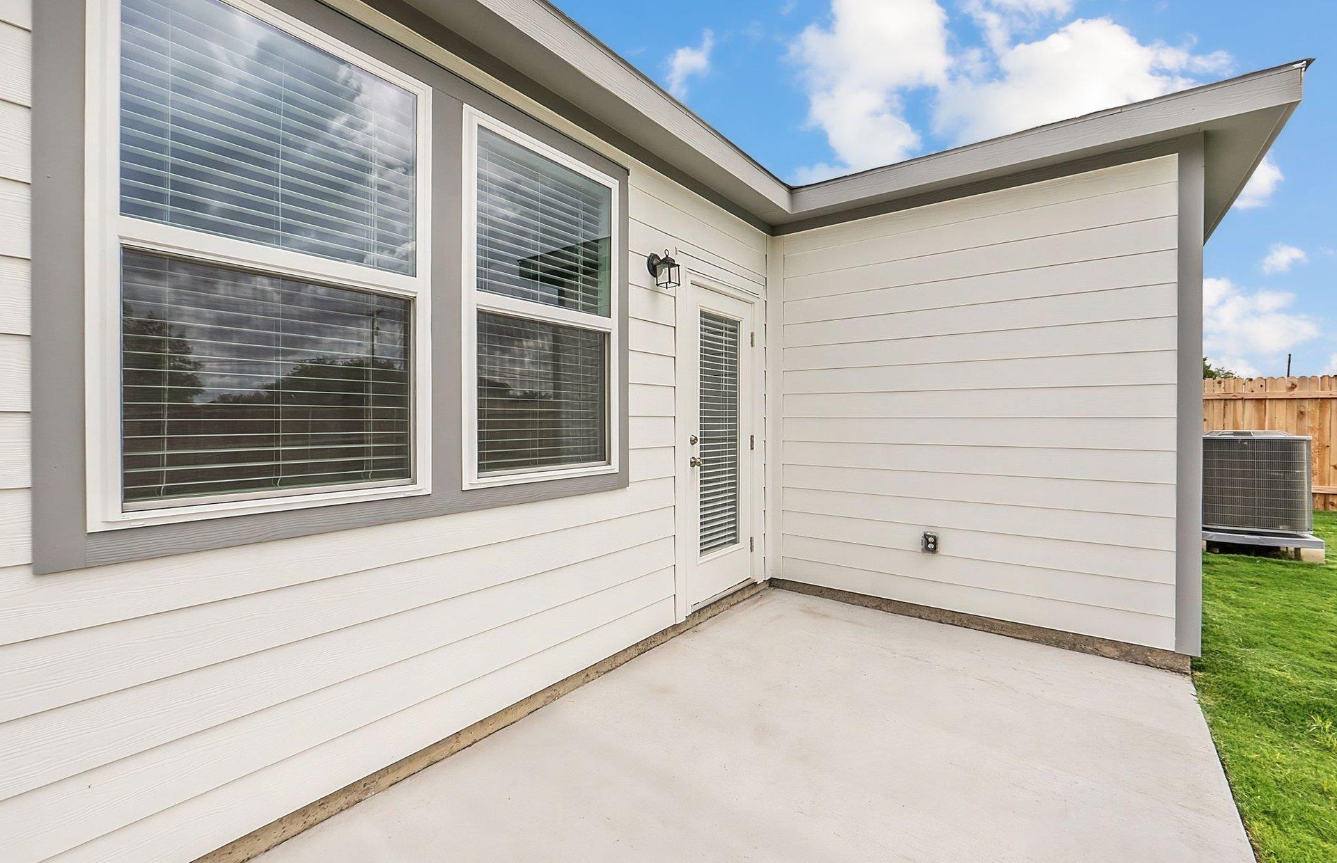 329 Sullivan Way Elgin TX 78621