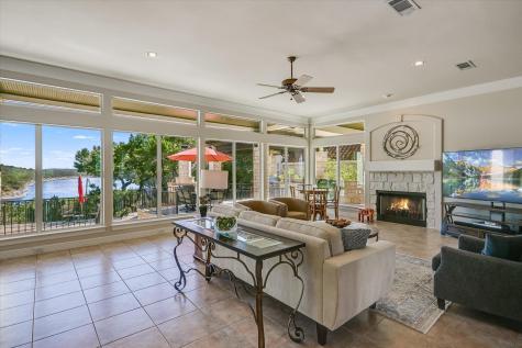 1817 Kingfisher Ridge Cove Lago Vista TX 78645